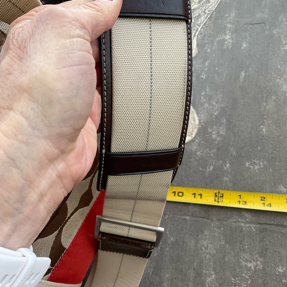 Large weekender Coach bag in EUC - Picture 4 of 8